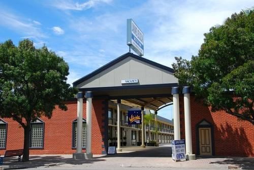 Jane Eliza Motor Inn Swan Hill Exterior photo