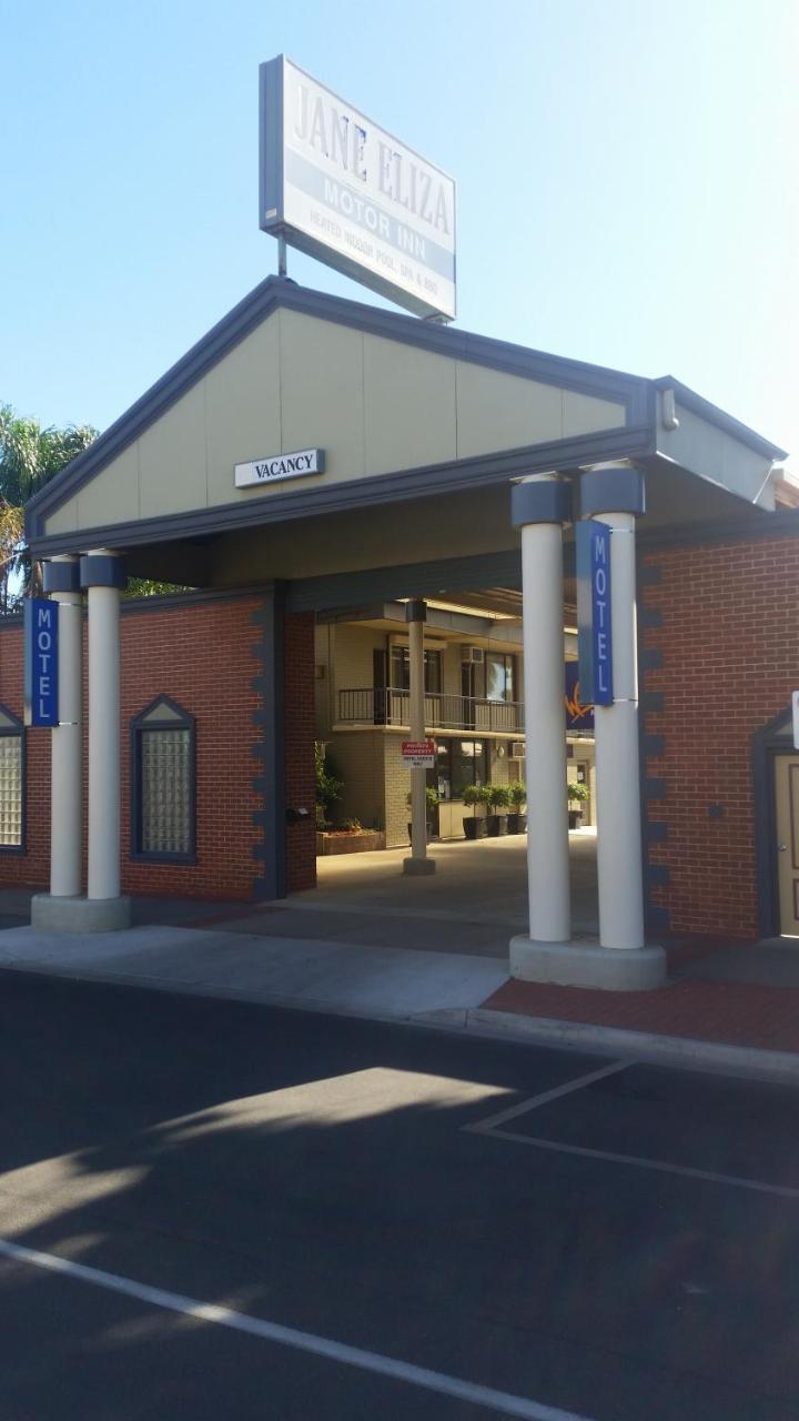 Jane Eliza Motor Inn Swan Hill Exterior photo